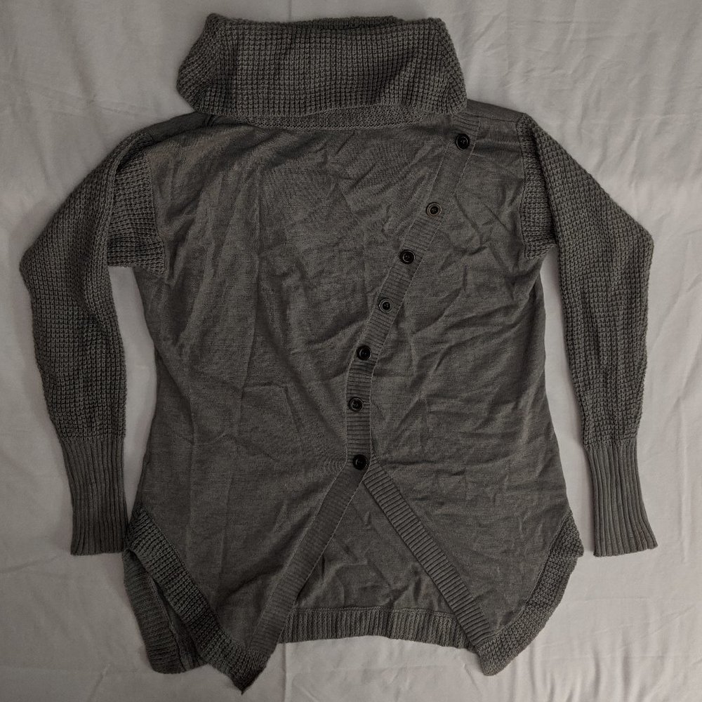 Long-Sleeve & Turtleneck Mixed Knit Top